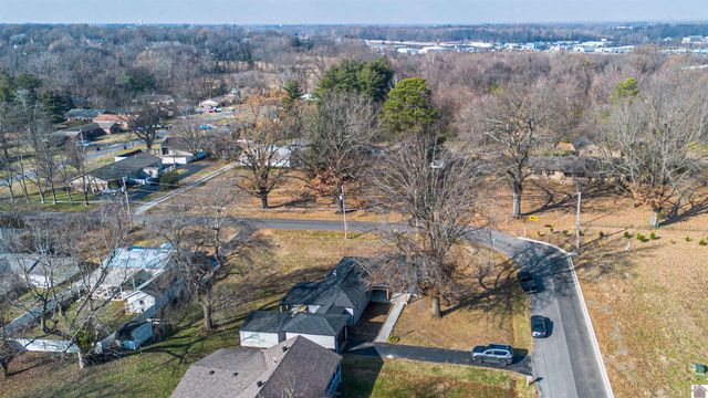 851 N 36th Street, Paducah, KY 42001