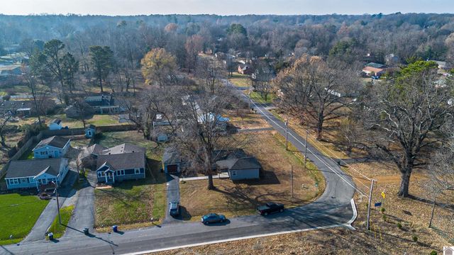 851 N 36th Street, Paducah, KY 42001