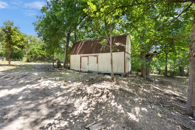 261 Rocky Drive, Waxahachie, TX 75167
