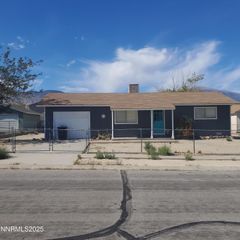 125 Ash Street, Hawthorne, NV 89415