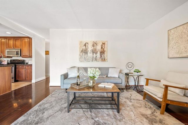 3167 Via Alicante 242, La Jolla, CA 92037