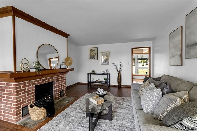 7531 Quaker Road, Orchard Park, NY 14127