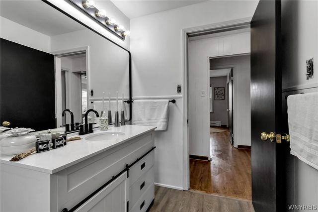 7531 Quaker Road, Orchard Park, NY 14127