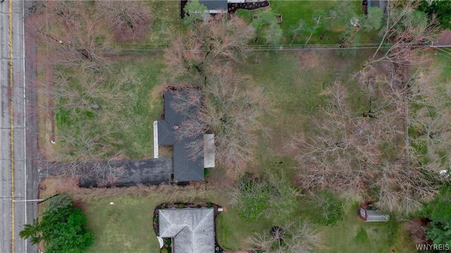 7531 Quaker Road, Orchard Park, NY 14127