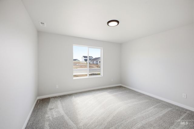 208 W 17th Ave, Jerome, ID 83338
