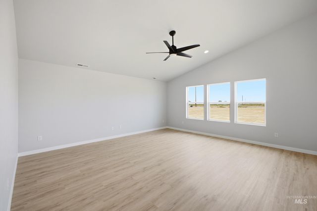 208 W 17th Ave, Jerome, ID 83338