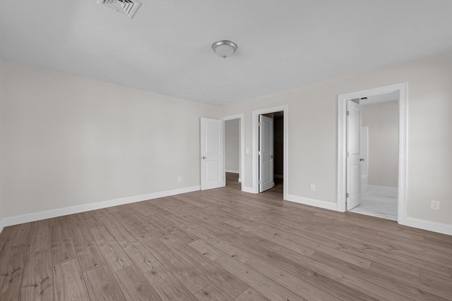 7 L Stevens Rd A, Charlton, MA 01507