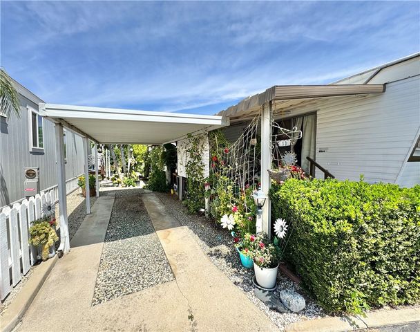 13576 california st 30, Yucaipa, CA 92399