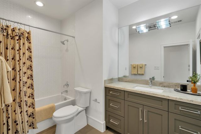 5135 Miller Avenue, Dallas, TX 75206