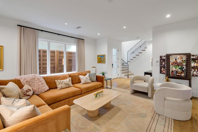 5135 Miller Avenue, Dallas, TX 75206