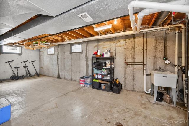 5573 Day Drive, Miami Twp, OH 45150