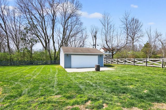 5573 Day Drive, Miami Twp, OH 45150