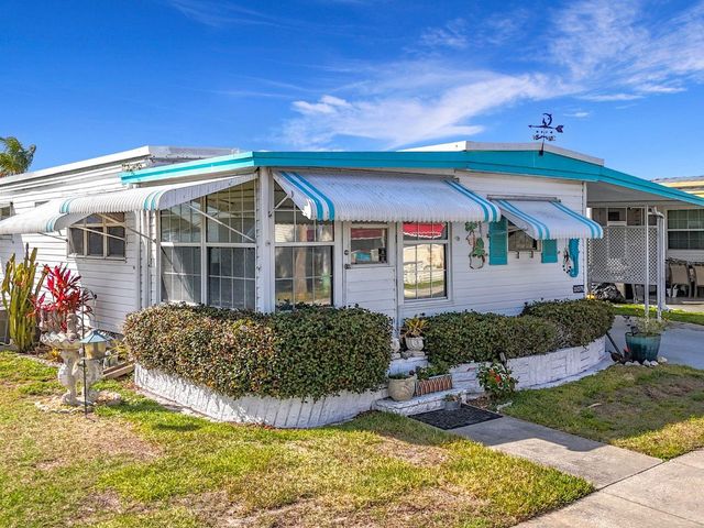 11076 100TH STREET 41, Largo, FL 33773