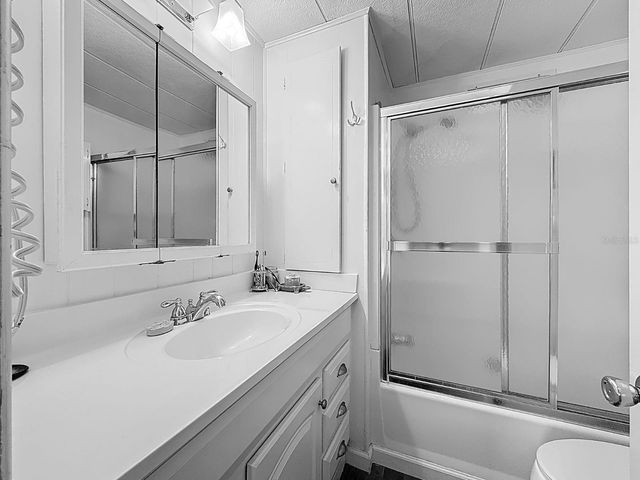 11076 100TH STREET 41, Largo, FL 33773