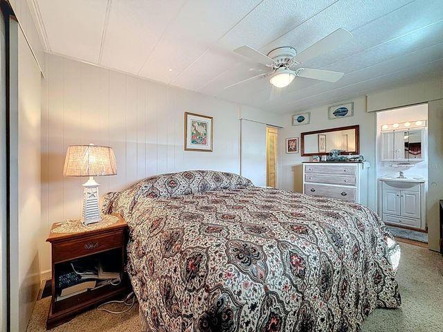 11076 100TH STREET 41, Largo, FL 33773