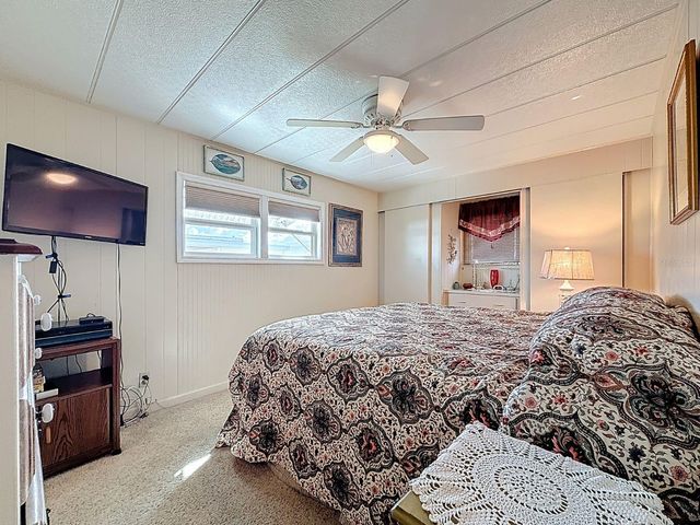 11076 100TH STREET 41, Largo, FL 33773