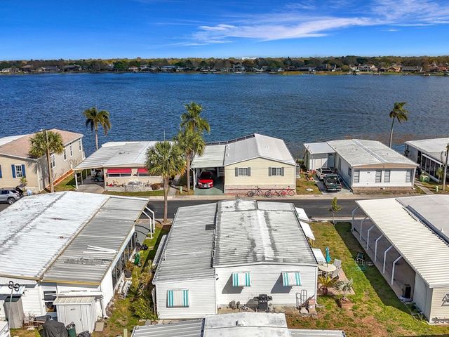 11076 100TH STREET 41, Largo, FL 33773