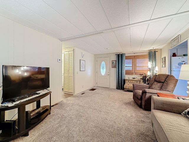 11076 100TH STREET 41, Largo, FL 33773