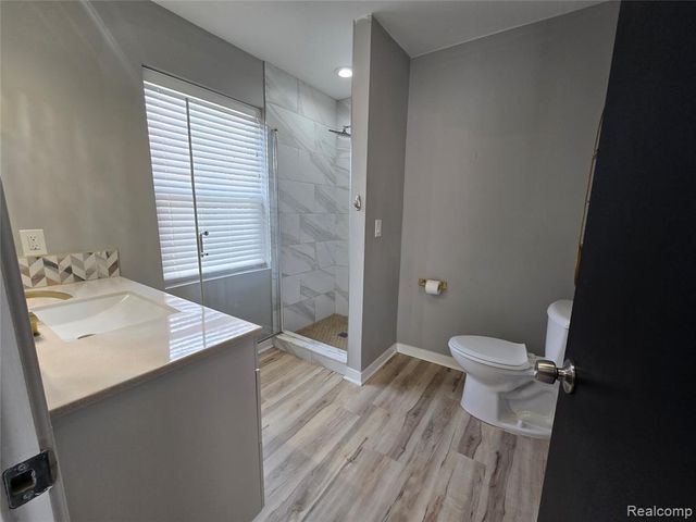 1277 E Lincoln Street, Birmingham, MI 48009