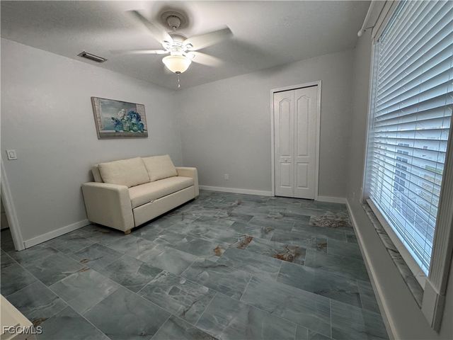 3707 SE 8 PL, Cape Coral, FL 33904