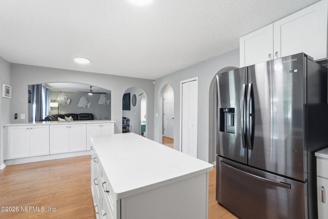 12623 ASH HARBOR Drive, Jacksonville, FL 32224