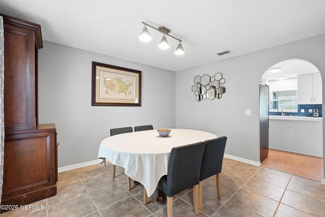 12623 ASH HARBOR Drive, Jacksonville, FL 32224