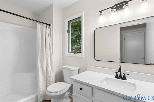 12916 Copperas Ln, Henrico, VA 23233