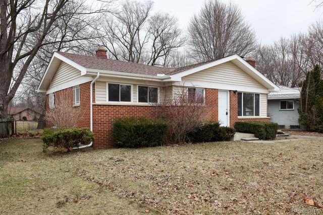 1518 Randy Court, Flint, MI 48505