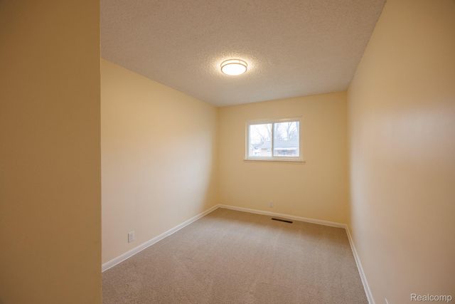 1518 Randy Court, Flint, MI 48505