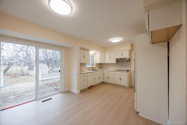 1518 Randy Court, Flint, MI 48505