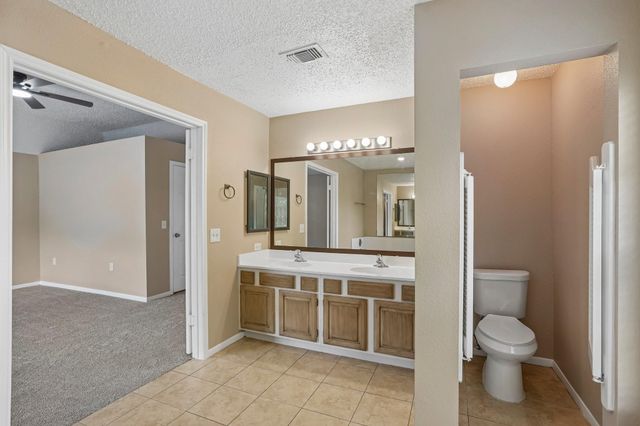 4539 Pioneer Trail Street, Sugar Land, TX 77479