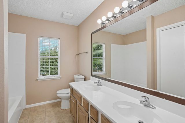 4539 Pioneer Trail Street, Sugar Land, TX 77479