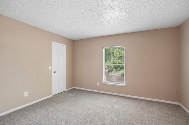 4539 Pioneer Trail Street, Sugar Land, TX 77479