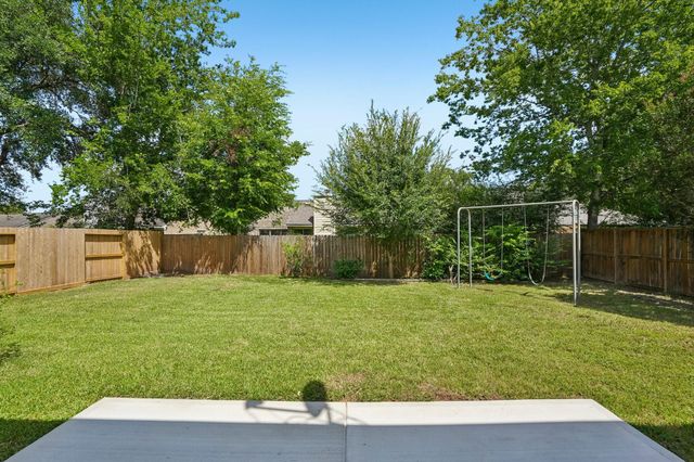 4539 Pioneer Trail Street, Sugar Land, TX 77479