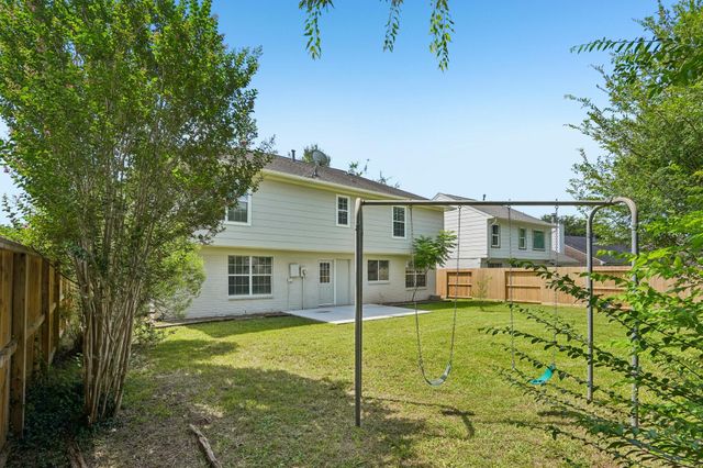 4539 Pioneer Trail Street, Sugar Land, TX 77479
