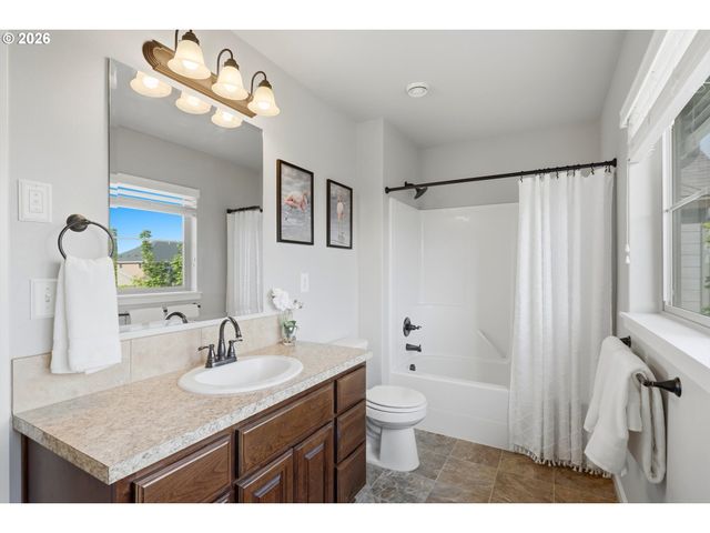 10406 Ne 154TH Pl, Vancouver, WA 98682