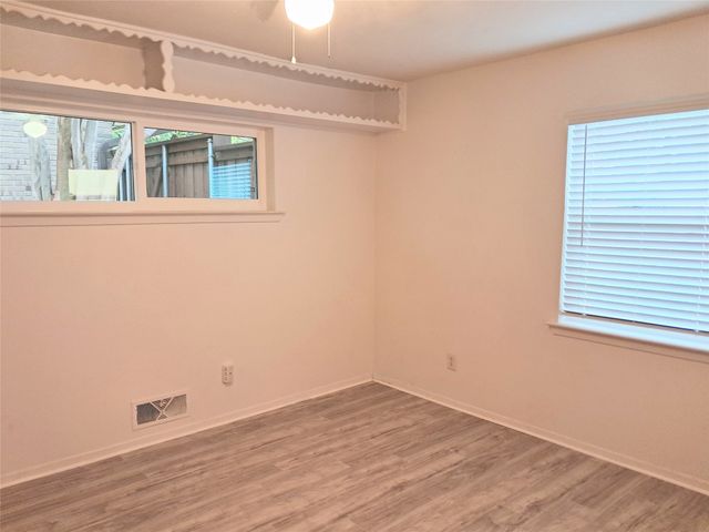 9815 BROKEN BOW Road, Dallas, TX 75238