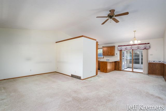 6455 Fairway Drive, Jenison, MI 49428