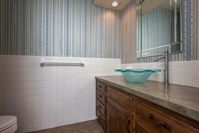 3438 E Carol Drive, Springfield, MO 65809