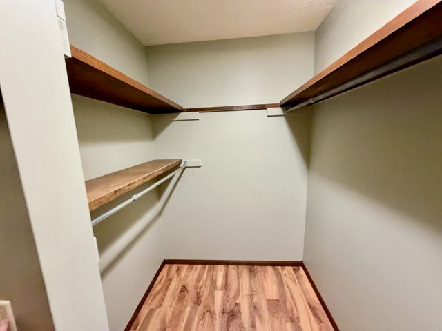 3438 E Carol Drive, Springfield, MO 65809