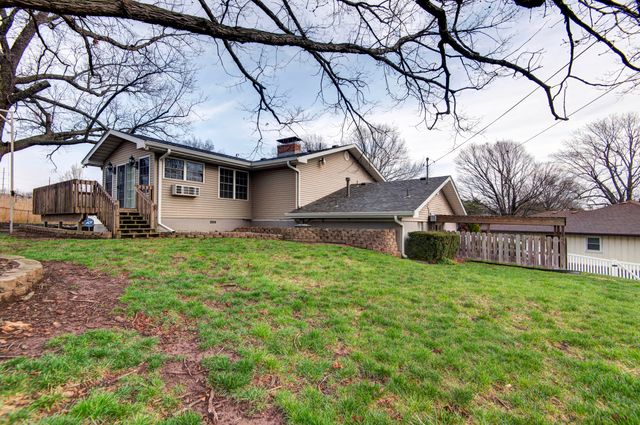 3438 E Carol Drive, Springfield, MO 65809