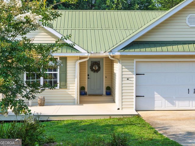 68 Barker Trail Road, Cleveland, GA 30528