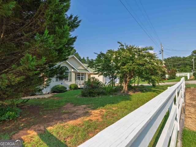 68 Barker Trail Road, Cleveland, GA 30528