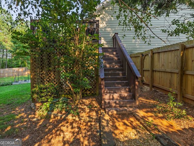 68 Barker Trail Road, Cleveland, GA 30528