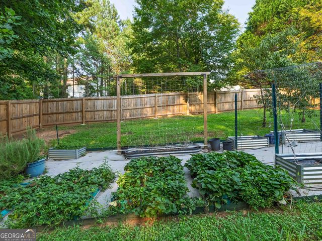 68 Barker Trail Road, Cleveland, GA 30528