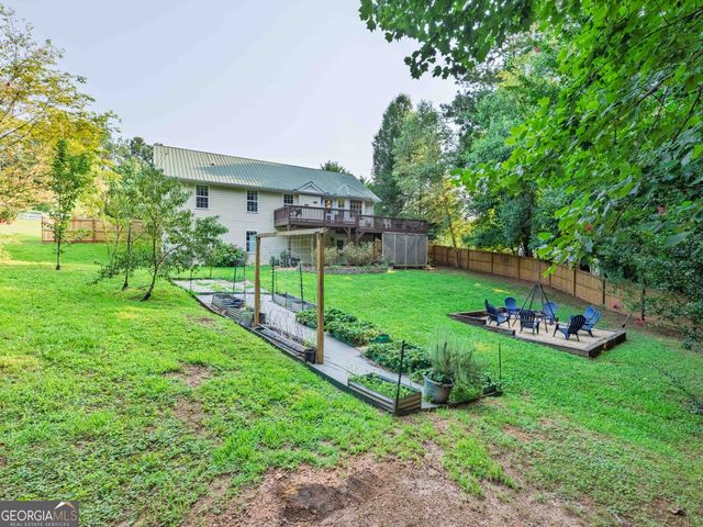 68 Barker Trail Road, Cleveland, GA 30528
