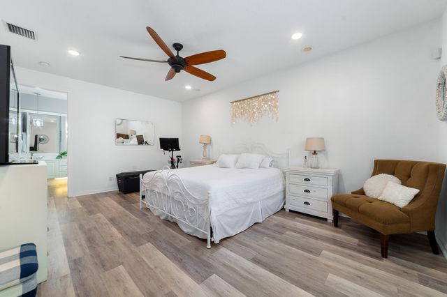 1703 W Community Drive, Jupiter, FL 33458