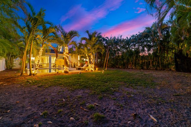 1703 W Community Drive, Jupiter, FL 33458