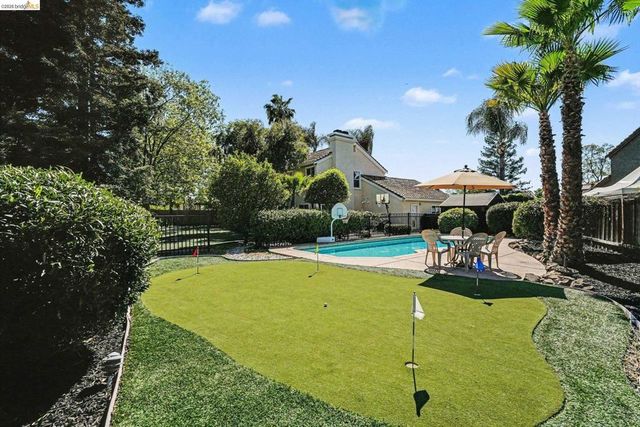 1264 Ocean Ct, Brentwood, CA 94513