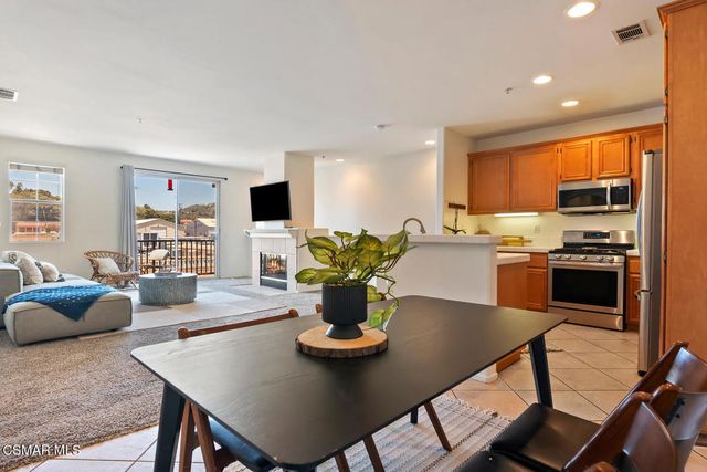 2438 Kipana Avenue, Ventura, CA 93001